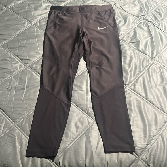 Nike Pants - Nike running leggings